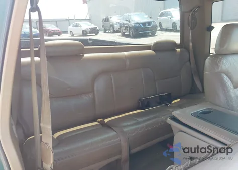 1995 Chevrolet Gmt-400 C2500 из США, поврежденный, VIN 2GCFC29K2S1167520